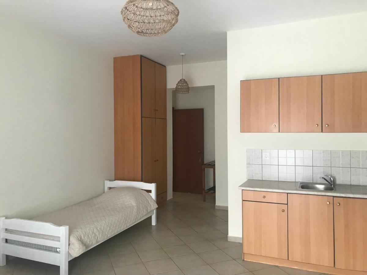 Theros Apartments Myrina Exterior photo